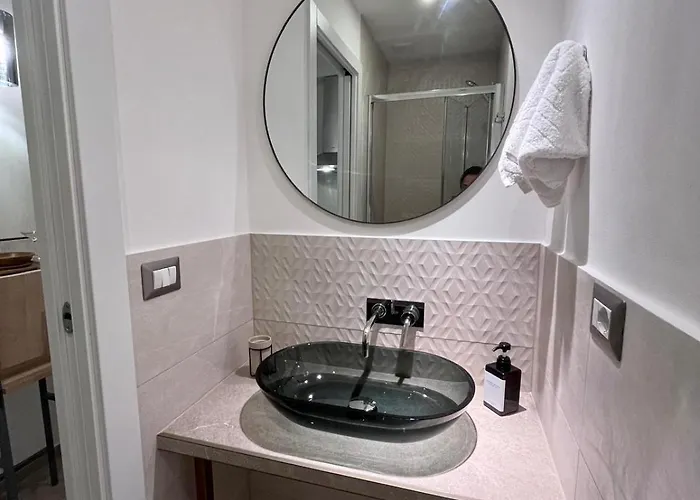 Casa Ada, A 2 Minuti Dal Mare, Relax Per Coppie Apartament